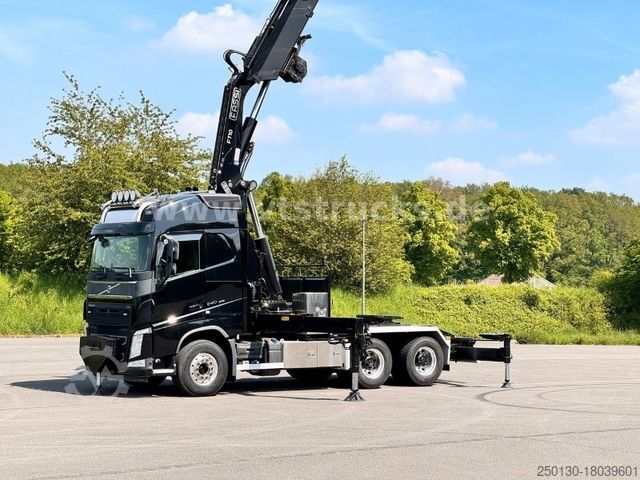 Sattelzugmaschine VOLVO FH 540 6x4 + Fassi F710RA.2.28 XHE Ladekran