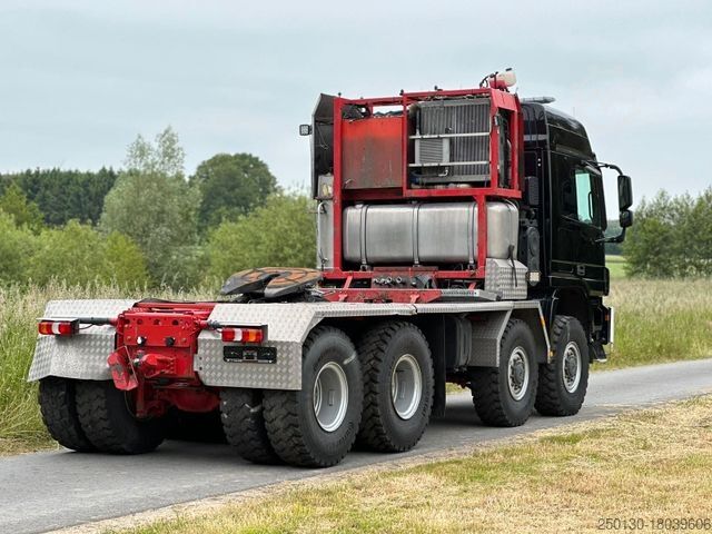 Ciężarówka ciężkiego typu MERCEDES-BENZ MP3 4860 8x8 TITAN V8 Retarder