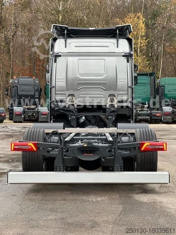 Chasis de camión SCANIA S590 V8 6x2 Vollluft,Retarder Fahrgestell *NEU*