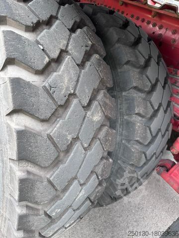 Podwozie ciężarówki MERCEDES-BENZ MP3 4860 8x8 TITAN V8 Retarder