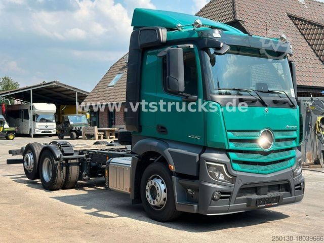 Kamyon şasisi MERCEDES-BENZ Actros 2540 6x2 Lenk-/Lift Fahrgestell *NEU*