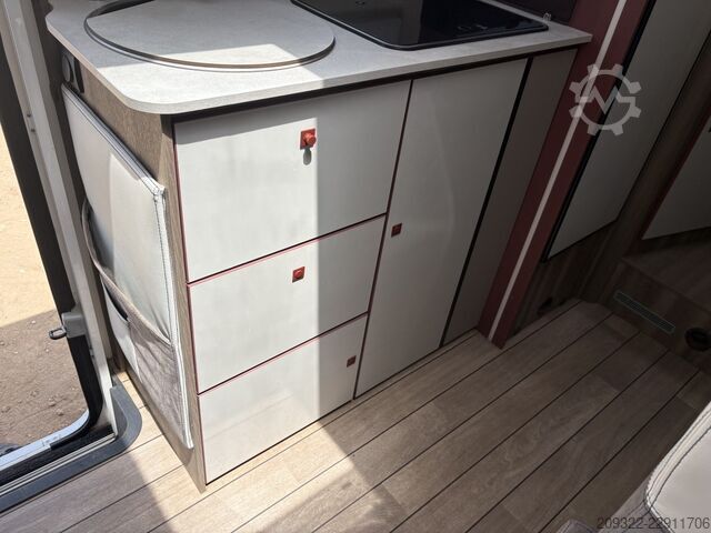  Roulotte Roller Team Kronos Fit 281P 2025 | Automatica | Posti letto: 2