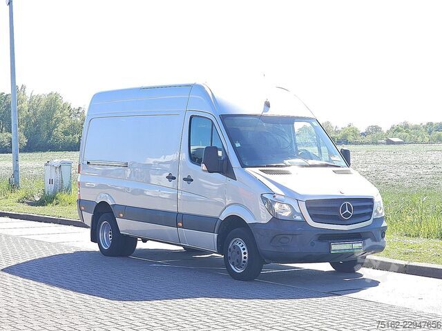 Mobil station wagon beratap tinggi MERCEDES-BENZ SPRINTER 516 L2H2 Dubbellucht AC!