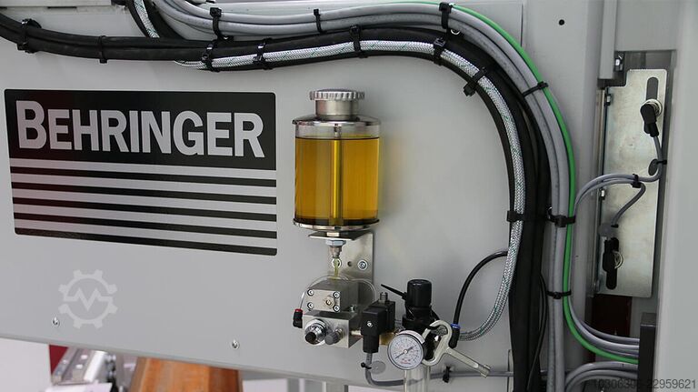 Double miter saw Behringer GmbH HBE320-523G