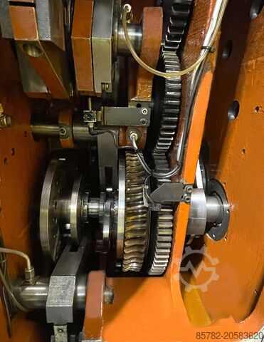 Mašina sa više vretena MORI-SAY 8/42 AC