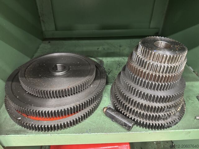 Merkez torna tezgahı ZMM HU 310 VAC