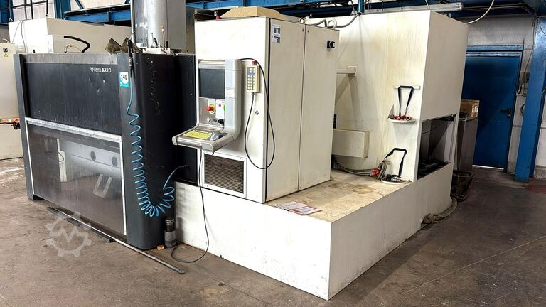 Die-sinking EDM kone ONA AX 10
