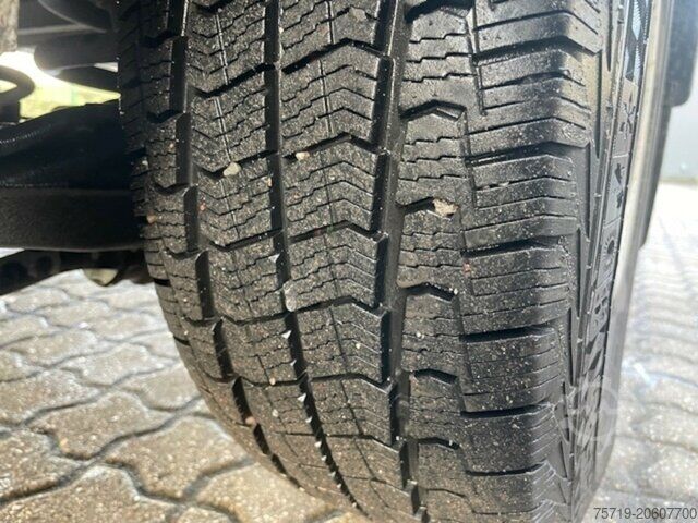 Furgonetka pick-up VW T5 DoKa