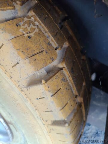 Sideloader Baumann HX 50/12/45 5000 kg