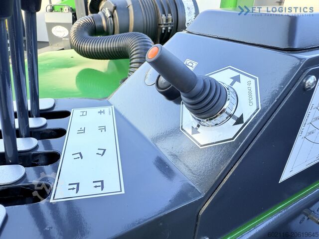 Четирипосочен мотокар Combilift C2500CB DIESEL TRIPLEX 5500 FREE LIFT