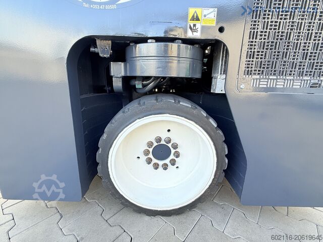 Četverosmjerni viljuškar Combilift C2500CB DIESEL TRIPLEX 5500 FREE LIFT