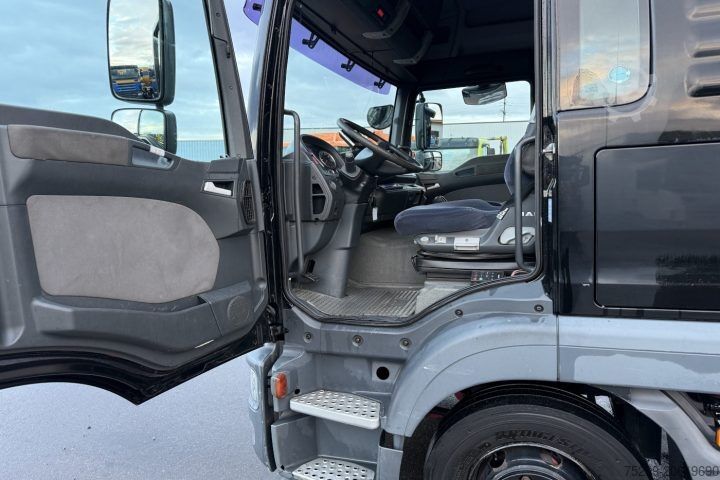 特殊用途トラック MAN TGL 12.240 4x2 Koffer / HB / Swiss-Vehicle