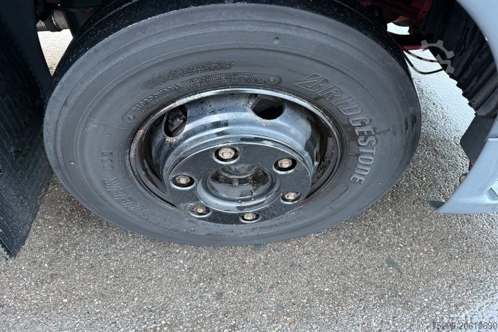 特殊用途トラック MAN TGL 12.240 4x2 Koffer / HB / Swiss-Vehicle