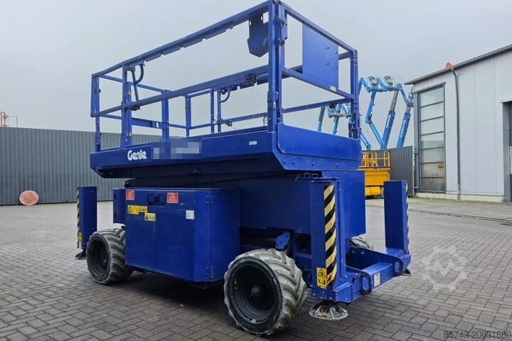 Elevador de tesoura Genie GS3369DC Electric, 11.9m Working Height, 454kg Cap