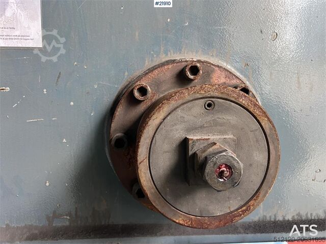 Máquina de construcción Durmazlar ys3016 saks til stålplater