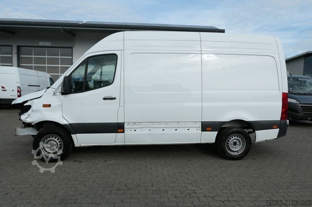 Ван с висока покривка MERCEDES-BENZ Sprinter 317 CDI L2H2 Klima Navi 9G-Tronik MOPF