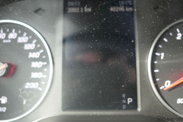 Ван с висока покривка MERCEDES-BENZ Sprinter 317 CDI L2H2 Klima Navi 9G-Tronik MOPF