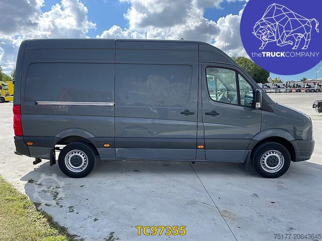 박스 밴 Volkswagen Crafter 2.0 TDI