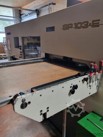 Avtomatski stroj za izsekovanje Bobst Autoplatine SP103E