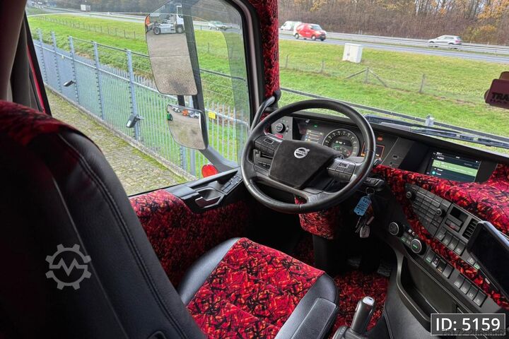 Standartinis-SZM Volvo FH 460 Globetrotter XL, Euro 6, / 2 Tanks / Spe...