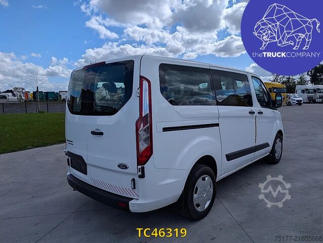 Passenger transportation Ford Transit CUSTOM 2.0 TDCI - 9 SEATS - AUTOMATIC -...