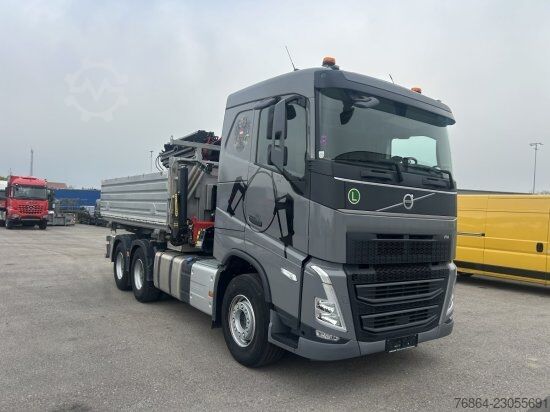 Camion ribaltabile trilaterale VOLVO FH 500 6X4 3-SEITEN KIPPER KRAN  MFCT HAMA KIPPER, PALFINGER PK 22000 RETARDER