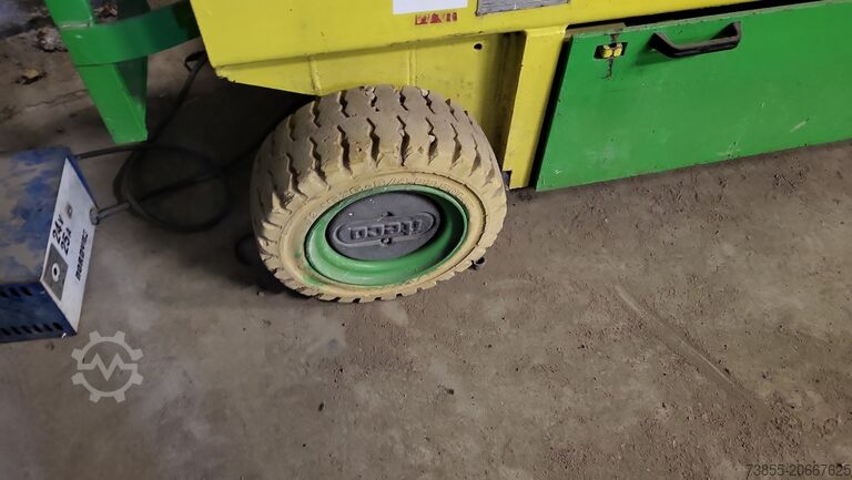 Scherenhubtisch Iteco IG 8089 (for parts only)