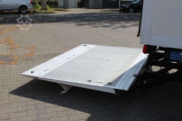 Skåpbil Mercedes-Benz Atego  816 Koffer 6m  Luftfederung   Ladebordwand