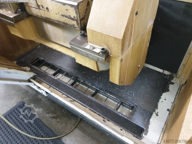 Trung tâm gia công - vạn năng MIKRON UCP 600