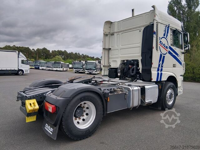 đầu kéo tiêu chuẩn DAF XF 530 FT SC Hydr. VA-Antrieb: Paul PXP