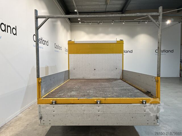 荷台 Ford Transit 350 2.0 TDCI L4H1 Trend 130 PK RWD Open...