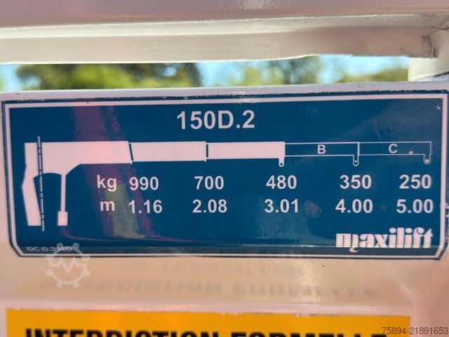 Dizalica na kamionu RENAULT D 7.5 *TIPPER 3,25m *MAXILIFT 150 D.2 * TOP!