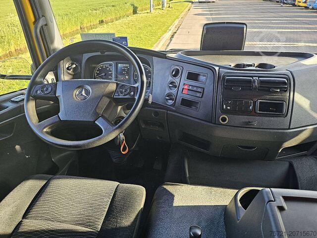 Refrigerated/frozen transport MERCEDES-BENZ ATEGO 824 CARRIER AIRCO LIFT