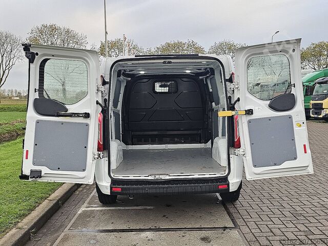 High-roof van FORD TRANSIT CUSTOM 2.0 L1 Automaat Navi AC!