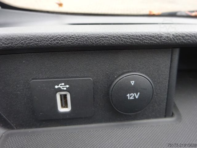 Autocaravana DETHLEFFS Globevan Trail Two 150PS Aufstelldach Markise