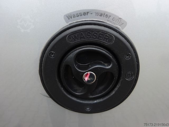 Autocaravana FORD Nugget 185PS Autm. Aufstelldach Markise AHK Navi