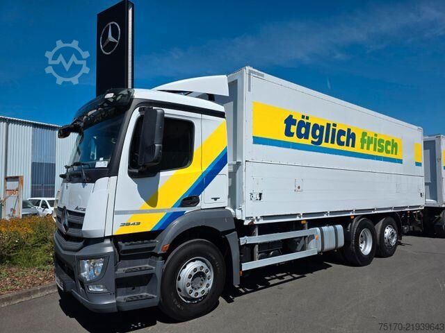 Mercedes-Benz Antos 2543 L med svängbara sidoväggar, BÄR bakgavellyft 2.500 kg, dragkrok Mercedes-Benz Antos 2543 L Schwenkwand LBW BÄR 2.500kg AHK