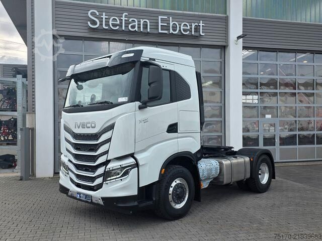 Standart-SZM Iveco X-Way AS440S50T/P 4x4 HI-TRACTION Intarder Alu