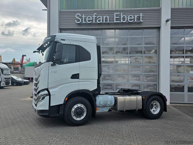 Standart-SZM Iveco X-Way AS440S50T/P 4x4 HI-TRACTION Intarder Alu