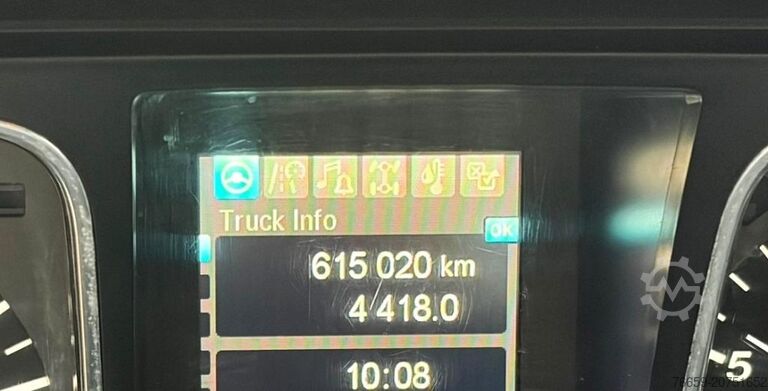 স্ট্যান্ডার্ড ট্রাক্টর ইউনিট MERCEDES-BENZ Actros 1845 LS