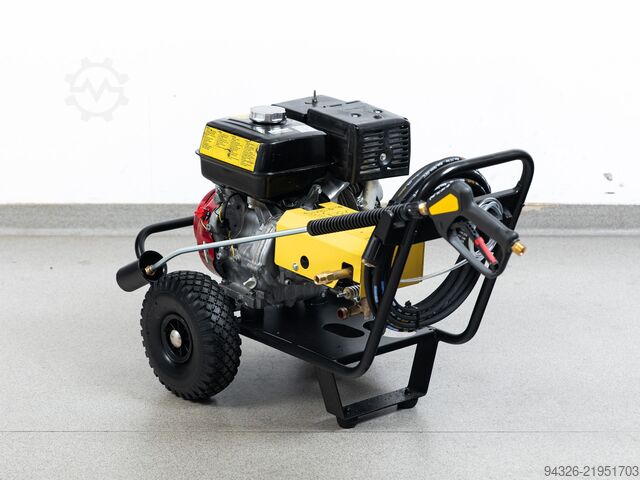 Kärcher HD 1050 B limpiadora de alta presión Kärcher HD 1050 B HONDA GX390 - 230bar - 930l/h