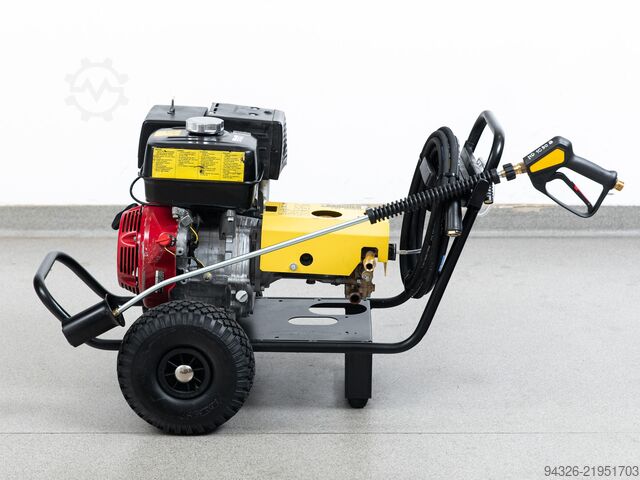 Kärcher HD 1050 B limpiadora de alta presión Kärcher HD 1050 B HONDA GX390 - 230bar - 930l/h