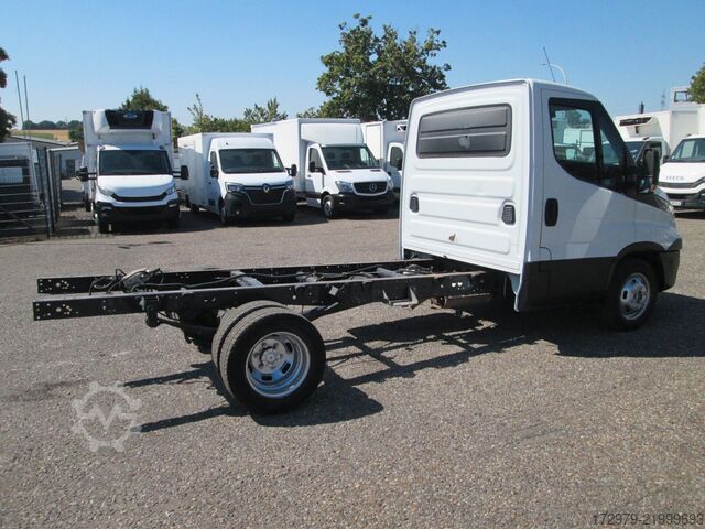 Bestelwagenchassis IVECO 35 C13*Fahrgestell*ATM*