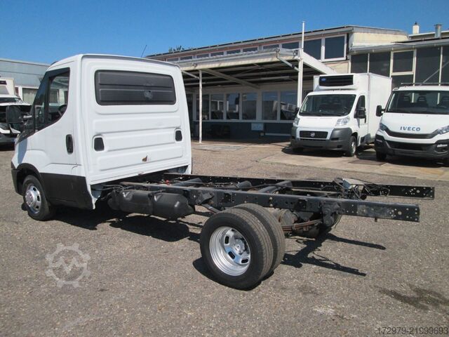 Bestelwagenchassis IVECO 35 C13*Fahrgestell*ATM*