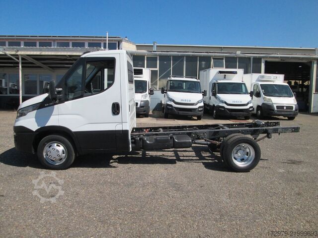 Bestelwagenchassis IVECO 35 C13*Fahrgestell*ATM*