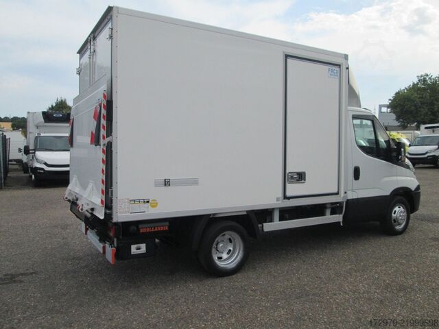 Furgon sa rashladnim sandukom IVECO 35 C14*Carrier Kühlkoffer*LBW*Klima*ATM*