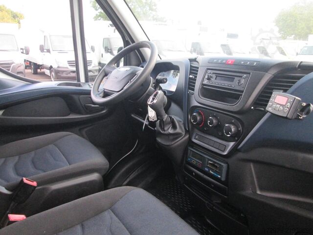 Furgon sa rashladnim sandukom IVECO 35 C14*Carrier Kühlkoffer*LBW*Klima*ATM*