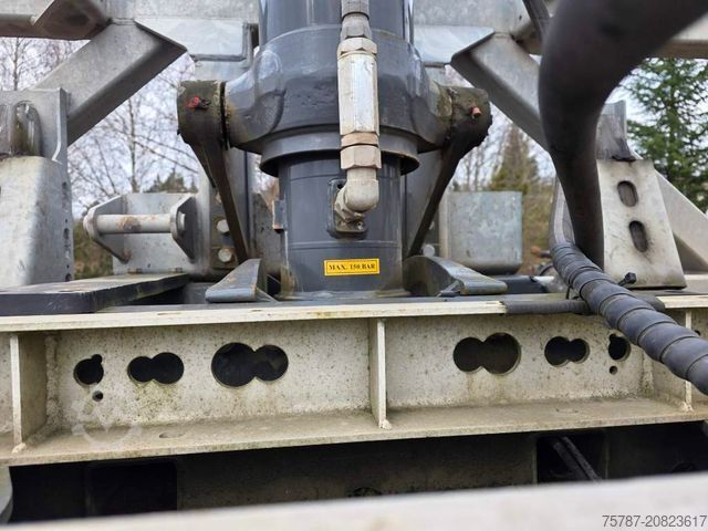 Ημιρυμουλκούμενο εναλλάξιμου αμαξώματος LAG Kipp-Chassis 20", Liftachse,Staukiste Edelstahl