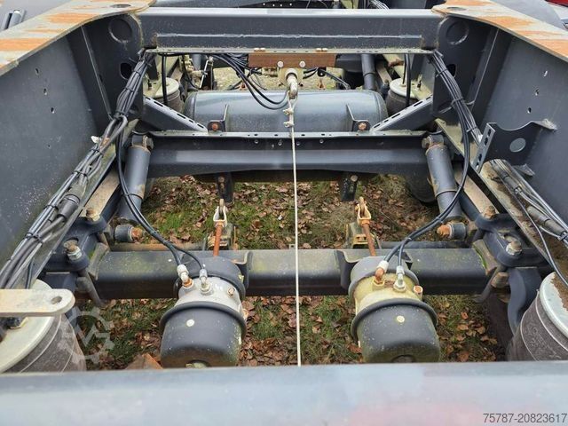 Ημιρυμουλκούμενο εναλλάξιμου αμαξώματος LAG Kipp-Chassis 20", Liftachse,Staukiste Edelstahl