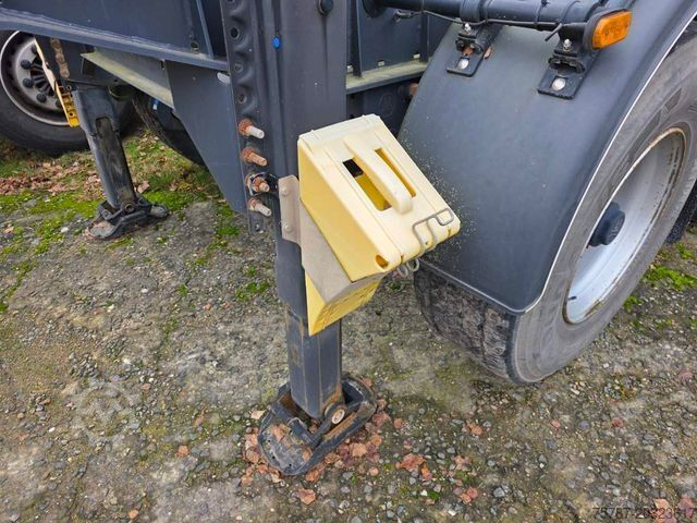 Ημιρυμουλκούμενο εναλλάξιμου αμαξώματος LAG Kipp-Chassis 20", Liftachse,Staukiste Edelstahl